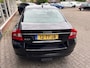Volvo S80 2.5 T MOMENTUM