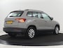 Skoda Karoq 1.0 TSI Ambition | Trekhaak | Carplay | Parkeerhulp | Cruise control | Lane assist | Airco | Bluetooth | 2e eigenaar