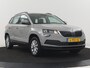 Skoda Karoq 1.0 TSI Ambition | Trekhaak | Carplay | Parkeerhulp | Cruise control | Lane assist | Airco | Bluetooth | 2e eigenaar