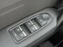 Renault Captur 1.3 mild hybrid 160 esprit Alpine / Trekgewicht 1200 KG / Dealer Onderhouden / Harman Kardon / Two Tone / Adaptieve Cruise Control / Navigatie / Stoel & Stuurwiel Verwarming / Elektrische Stoelen / 360 Camera / PDC / Dodehoek Detectie /