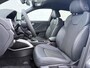 Audi Q2 35 TFSI S-line | Stoelverwarming | Matrix LED | Parkeerhulp | Carplay | Sportstoelen | Getint Glas | 17'' |