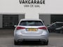 Mercedes-Benz A-klasse 200 Launch Edition Premium | Night pakket | MBUX widescreen | Achteruitrijcamera | Stoelverwarming | Keyless | Sfeerverlichting | Dodehoek detectie | Apple-/Android carplay | 18-inch velgen