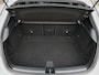 Mercedes-Benz A-klasse 200 Launch Edition Premium | Night pakket | MBUX widescreen | Achteruitrijcamera | Stoelverwarming | Keyless | Sfeerverlichting | Dodehoek detectie | Apple-/Android carplay | 18-inch velgen