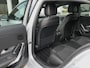 Mercedes-Benz A-klasse 200 Launch Edition Premium | Night pakket | MBUX widescreen | Achteruitrijcamera | Stoelverwarming | Keyless | Sfeerverlichting | Dodehoek detectie | Apple-/Android carplay | 18-inch velgen