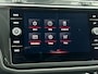 Volkswagen Tiguan 1.5 TSI Life Business | Automaat | Adaptive Cruise | Stoelverwarming | Navigatie | Camera | Trekhaak