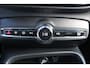 Volvo XC40 1.5 T5 Twin Engine Momentum Pro | Incl. 12 maanden garantie | 100% onderhouden | Cruise control | Climate control | Apple carplay/Android auto | Parkeercamera | Stoelverwarming |