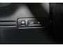 Volvo XC40 1.5 T5 Twin Engine Momentum Pro | Incl. 12 maanden garantie | 100% onderhouden | Cruise control | Climate control | Apple carplay/Android auto | Parkeercamera | Stoelverwarming |