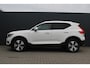 Volvo XC40 1.5 T5 Twin Engine Momentum Pro | Incl. 12 maanden garantie | 100% onderhouden | Cruise control | Climate control | Apple carplay/Android auto | Parkeercamera | Stoelverwarming |