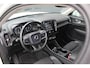 Volvo XC40 1.5 T5 Twin Engine Momentum Pro | Incl. 12 maanden garantie | 100% onderhouden | Cruise control | Climate control | Apple carplay/Android auto | Parkeercamera | Stoelverwarming |