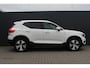 Volvo XC40 1.5 T5 Twin Engine Momentum Pro | Incl. 12 maanden garantie | 100% onderhouden | Cruise control | Climate control | Apple carplay/Android auto | Parkeercamera | Stoelverwarming |