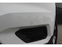 Volvo XC40 1.5 T5 Twin Engine Momentum Pro | Incl. 12 maanden garantie | 100% onderhouden | Cruise control | Climate control | Apple carplay/Android auto | Parkeercamera | Stoelverwarming |