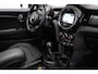 MINI Cooper 3-Deurs 1.5 Serious Business | PANORAMADAK | HARMAN KARDON | CLIMA | NAVIGATIE | PDC | 17"