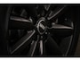 MINI Cooper 3-Deurs 1.5 Serious Business | PANORAMADAK | HARMAN KARDON | CLIMA | NAVIGATIE | PDC | 17"