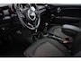 MINI Cooper 3-Deurs 1.5 Serious Business | PANORAMADAK | HARMAN KARDON | CLIMA | NAVIGATIE | PDC | 17"