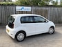 Volkswagen Up! 1.0 BMT move up! Airco, Bluetooth. Mooie auto!