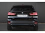 BMW X1 XDrive25e | M | Panoramadak | Head-up display | Camera | Leer | Stuurverwarming |