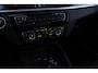 BMW X1 XDrive25e | M | Panoramadak | Head-up display | Camera | Leer | Stuurverwarming |