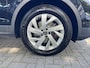 Volkswagen Tiguan 1.4 TSI eHybrid Elegance Business+ / Dealer onderhouden / Elektrische trekhaak (1800 kg) / Accu SoH 94.4 % / Navigatie / Apple Carplay Android / Stuur- en stoelverwarming / Parkeer assistent / 18" LM wielen /