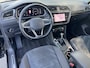 Volkswagen Tiguan 1.4 TSI eHybrid Elegance Business+ / Dealer onderhouden / Elektrische trekhaak (1800 kg) / Accu SoH 94.4 % / Navigatie / Apple Carplay Android / Stuur- en stoelverwarming / Parkeer assistent / 18" LM wielen /