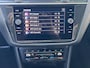 Volkswagen Tiguan 1.4 TSI eHybrid Elegance Business+ / Dealer onderhouden / Elektrische trekhaak (1800 kg) / Accu SoH 94.4 % / Navigatie / Apple Carplay Android / Stuur- en stoelverwarming / Parkeer assistent / 18" LM wielen /