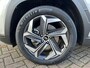 Hyundai Tucson 1.6 T-GDI HEV Premium Sky | Rijklaarprijs! | Trekhaak | Panorama dak | Adaptieve cruise control | Stoel & stuurverwarming | Incl 36 mnd garantie! |