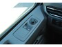 Volkswagen e-Transporter 34 L2H1 218pk Life 64 kWh | Trekhaak | Voorruitverwarming