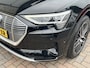 Audi E-tron e-tron 50 quattro Launch edition plus 71 kWh / SOH 94%/ AUTOMAAT/ 313PK/ LEER/ PANO/ LUCHTVERING/ MEMORY SEAT/ PARK.SENSOR.V+A/ STOELVERWARM./ ACC/ SMARTPHONE INTERFACE/ KEYLESS/ ELEK.ACHTERKLEP/ RADIO/ NAVI/ CLIMA/ LED/ 20'' LMV