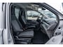 Volkswagen e-Transporter 34 L2H1 218pk Life 64 kWh | Navigatiesysteem | Trekhaak