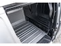 Volkswagen e-Transporter 34 L2H1 218pk Life 64 kWh | Navigatiesysteem | Trekhaak