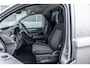 Volkswagen e-Transporter 34 L2H1 218pk Life 64 kWh | Navigatiesysteem | Trekhaak
