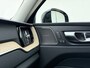 Volvo XC60 T8 455pk AWD Plus Dark | Camera rondom | Harmon Kardon | Stoelstuur verwarming + Achterbank | Intellie safe |