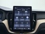 Volvo XC60 T8 455pk AWD Plus Dark | Camera rondom | Harmon Kardon | Stoelstuur verwarming + Achterbank | Intellie safe |