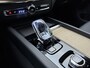 Volvo XC60 T8 455pk AWD Plus Dark | Camera rondom | Harmon Kardon | Stoelstuur verwarming + Achterbank | Intellie safe |