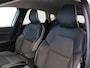 Renault Captur 1.6 E-Tech Hybrid 145 Techno | Achteruitrijcamera | Parkeersensoren voor en achter | Navigatie | Led verlichting |