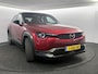 Mazda MX-30 e-SkyActiv 145 First Edition 36 kWh / NL auto / Voll. Historie / 100% electrisch / 1e eig