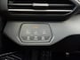 Volkswagen ID.4 First Max 77 kWh / Trekhaak / Warmtepomp / Panodak / 21" LM / Carplay / HU display