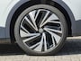 Volkswagen ID.4 First Max 77 kWh / Trekhaak / Warmtepomp / Panodak / 21" LM / Carplay / HU display