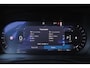 Volvo XC40 B3 Plus Dark - IntelliSafe Assist & Surround - 360º Camera - Harman/Kardon audio - Verwarmde voorstoelen & stuur - Parkeersensoren voor & achter - Elektr. bedienb. voorstoelen met geheugen links - Draadloze tel. lader - Standkachel - Extra getint glas - 18' LMV