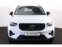 Volvo XC40 B3 Plus Dark - IntelliSafe Assist & Surround - 360º Camera - Harman/Kardon audio - Verwarmde voorstoelen & stuur - Parkeersensoren voor & achter - Elektr. bedienb. voorstoelen met geheugen links - Draadloze tel. lader - Standkachel - Extra getint glas - 18' LMV