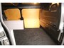 Peugeot e-Expert Standard Premium 75 kWh | Snelladen | SOH 94% | Airco | Camera | Cruise | Carplay | 3 Zits | Parkeersens.
