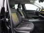 Jeep Avenger 54kWh 1st Edition | Elektr. bed. achterklep | Climate Control / ECC | Licht metalen velgen 18 inch | Cruise control Adaptive | Navigatie | Half lederen bekleding | Stoelverwarming | LED koplampen | Park Distance Control voor en achter | Achteruitrijcamera |