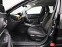 Jeep Avenger 54kWh 1st Edition | Elektr. bed. achterklep | Climate Control / ECC | Licht metalen velgen 18 inch | Cruise control Adaptive | Navigatie | Half lederen bekleding | Stoelverwarming | LED koplampen | Park Distance Control voor en achter | Achteruitrijcamera |