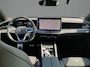 Volkswagen Passat Variant 1.5eHybrid 200kW/272PK R-Line Black Style DSG · Panoramadak · Navigatie · Trekhaak · Garantie t/m 12-03-2030 of 100000km · EXTRA INRUILKORTING ·
