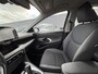 Toyota Yaris 1.5 Hybrid Executive Bi-tone edition Navigatie, Dodehoekdetectie, HUD, Parkeersensoren voor + achter, LED, Smart Key, Adaptieve cruise control