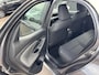 Toyota Yaris 1.5 Hybrid Executive Bi-tone edition Navigatie, Dodehoekdetectie, HUD, Parkeersensoren voor + achter, LED, Smart Key, Adaptieve cruise control
