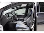 Volkswagen Golf 2.0 TSI R 4Motion - AKRAPOVIC - HEAD UP - DRIFT MODUS - HARMAN KARDON - PANORAMADAK