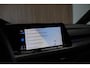 Volkswagen Golf 2.0 TSI R 4Motion - AKRAPOVIC - HEAD UP - DRIFT MODUS - HARMAN KARDON - PANORAMADAK