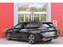 Peugeot 308 SW 1.6 Plug-in Hybrid 225 GT | PANORAMA SCHUIF/KANTEL DAK | 18" LICHTMETALEN VELGEN | ACHTERUITRIJ CAMERA | PARKEERSENSOREN VOOR + ACHTER | LED MATRIX KOPLAMPEN | NAVIGATIE | ELEKTRISCH BEDIENBARE BESTUURDERSSTOEL MET MASSAGE FUNCTIE | STOEL VERWAMING | DRAADLOZE APPLE CARPLAY/ANDROID AUTO | DODEHOEK DETECTIE | KEYLESS ENTRY/START | ADAPTIVE CRUISE CONTROL | NAVIGATIE |