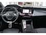 Peugeot 308 SW 1.6 Plug-in Hybrid 225 GT | PANORAMA SCHUIF/KANTEL DAK | 18" LICHTMETALEN VELGEN | ACHTERUITRIJ CAMERA | PARKEERSENSOREN VOOR + ACHTER | LED MATRIX KOPLAMPEN | NAVIGATIE | ELEKTRISCH BEDIENBARE BESTUURDERSSTOEL MET MASSAGE FUNCTIE | STOEL VERWAMING | DRAADLOZE APPLE CARPLAY/ANDROID AUTO | DODEHOEK DETECTIE | KEYLESS ENTRY/START | ADAPTIVE CRUISE CONTROL | NAVIGATIE |