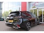 Peugeot 308 SW 1.6 Plug-in Hybrid 225 GT | PANORAMA SCHUIF/KANTEL DAK | 18" LICHTMETALEN VELGEN | ACHTERUITRIJ CAMERA | PARKEERSENSOREN VOOR + ACHTER | LED MATRIX KOPLAMPEN | NAVIGATIE | ELEKTRISCH BEDIENBARE BESTUURDERSSTOEL MET MASSAGE FUNCTIE | STOEL VERWAMING | DRAADLOZE APPLE CARPLAY/ANDROID AUTO | DODEHOEK DETECTIE | KEYLESS ENTRY/START | ADAPTIVE CRUISE CONTROL | NAVIGATIE |